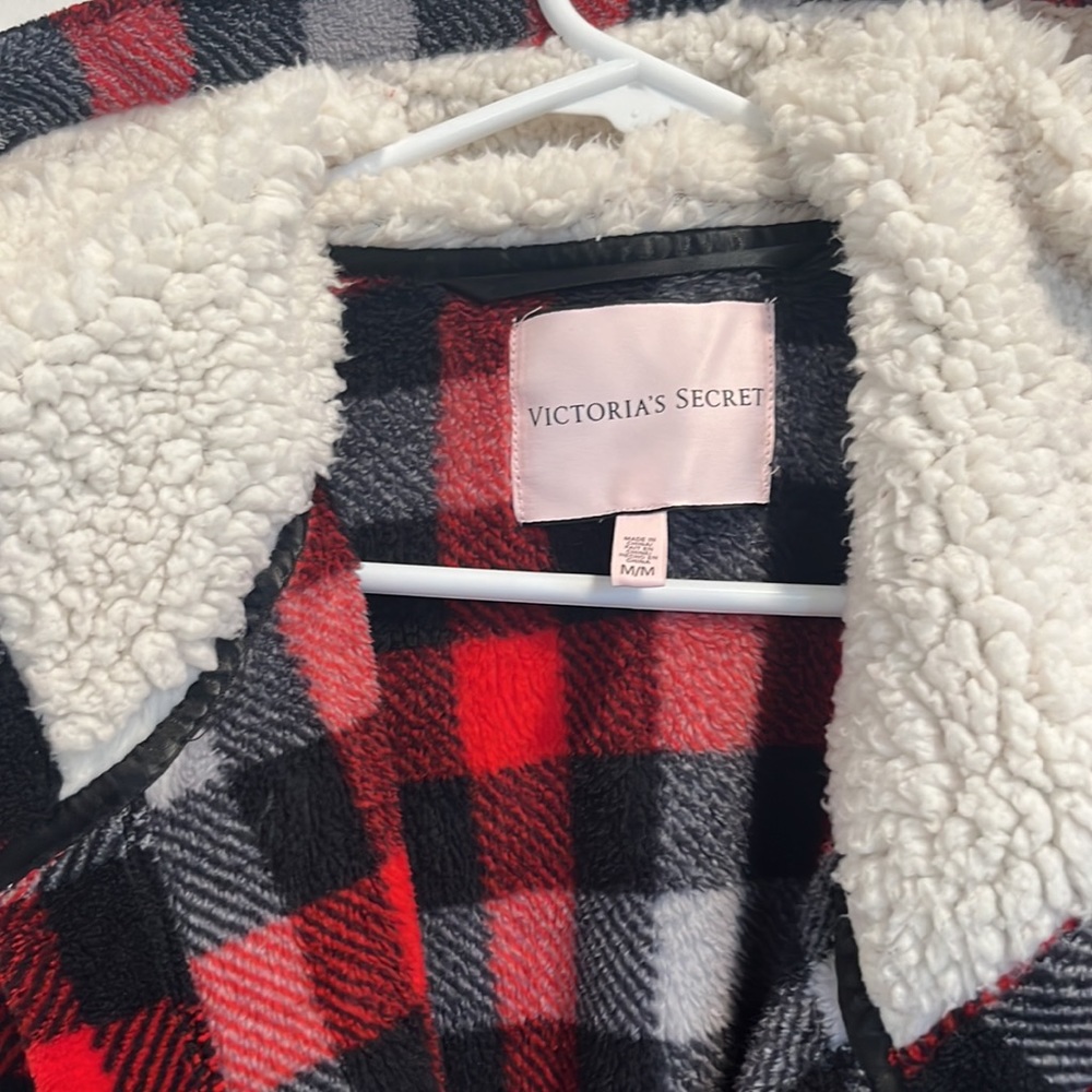 COPY - VS Plaid Robe - Picture 2 of 7